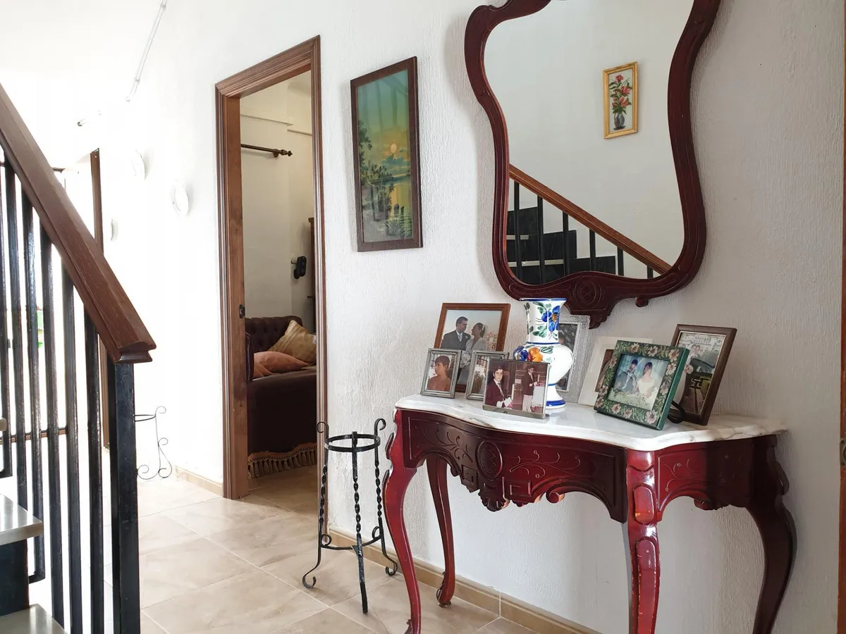 b83cebb6-b7da-4871-9cee-6f3d9440a626