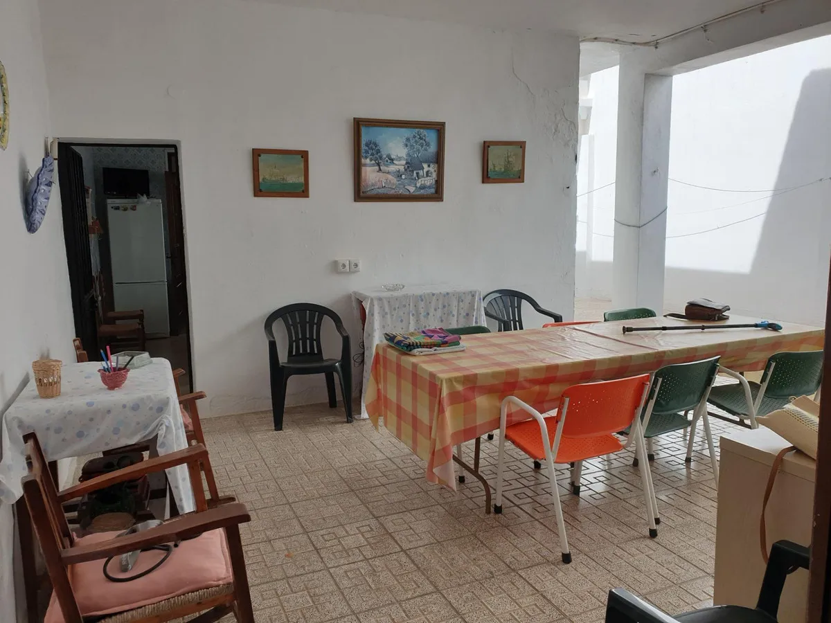 fec4a4db-aa90-471a-862b-1674b6d8ca86