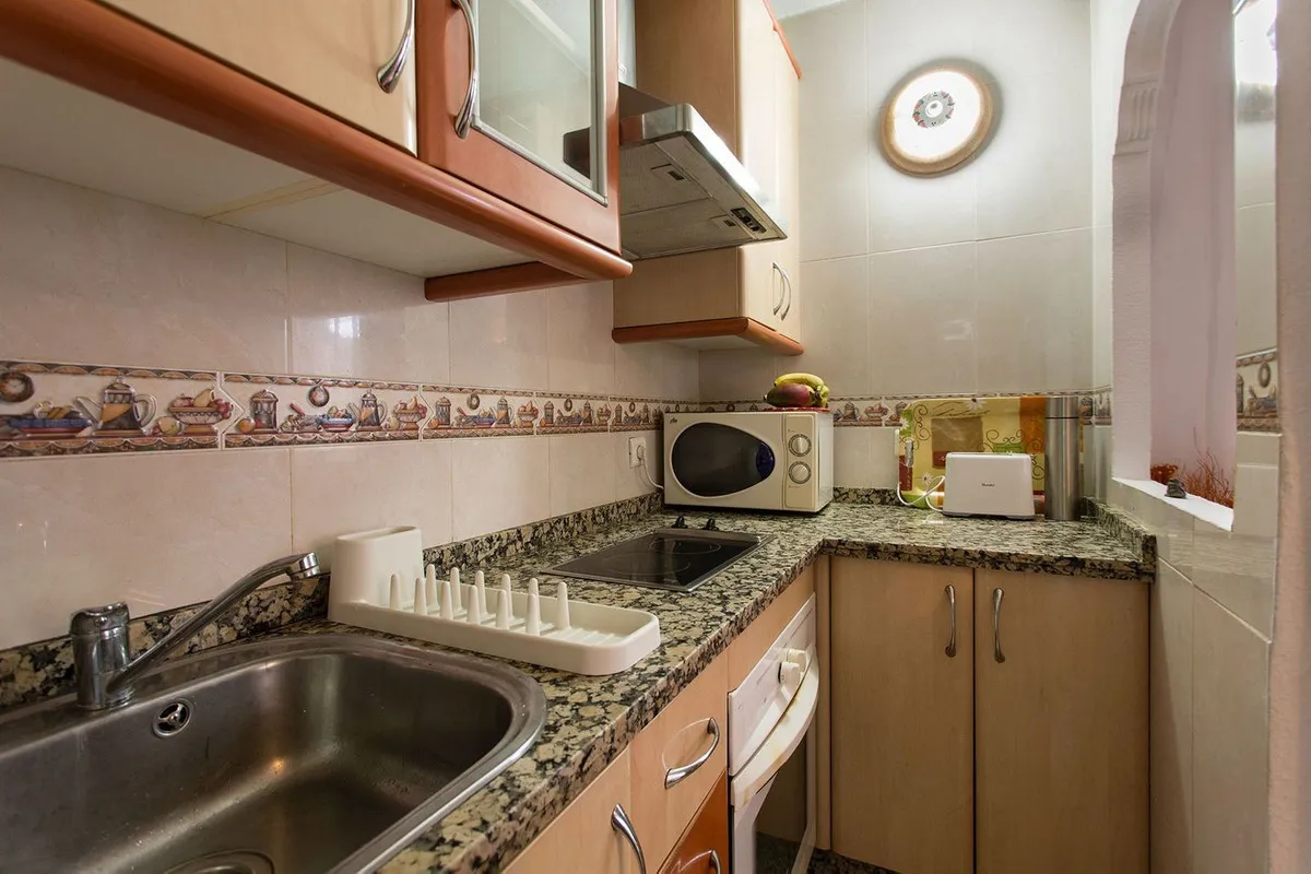 8598bc52-3830-4cf9-a6ae-afa7460cfda5