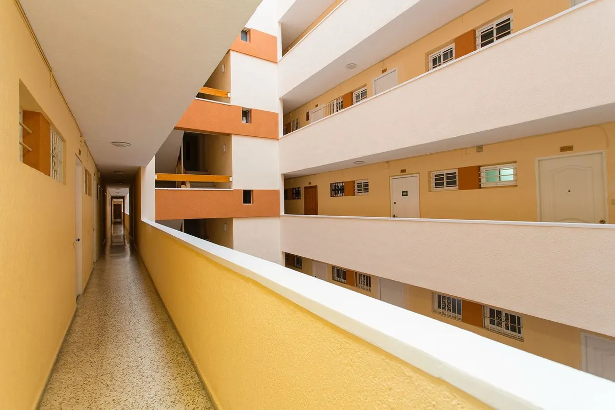 fe45df13-e0d8-482d-8220-557a1b923018