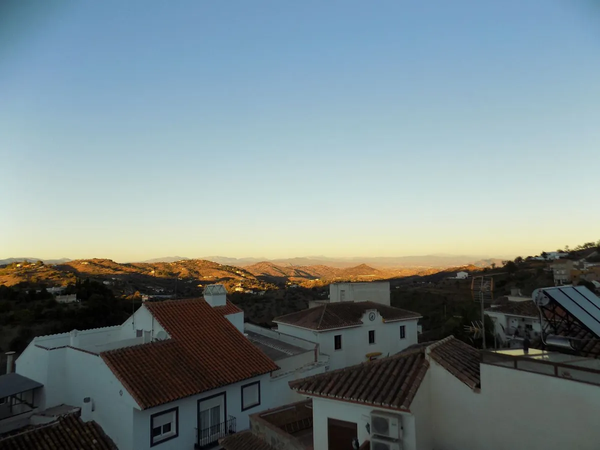 38812b02-36b6-434d-bb65-e4678e129a32