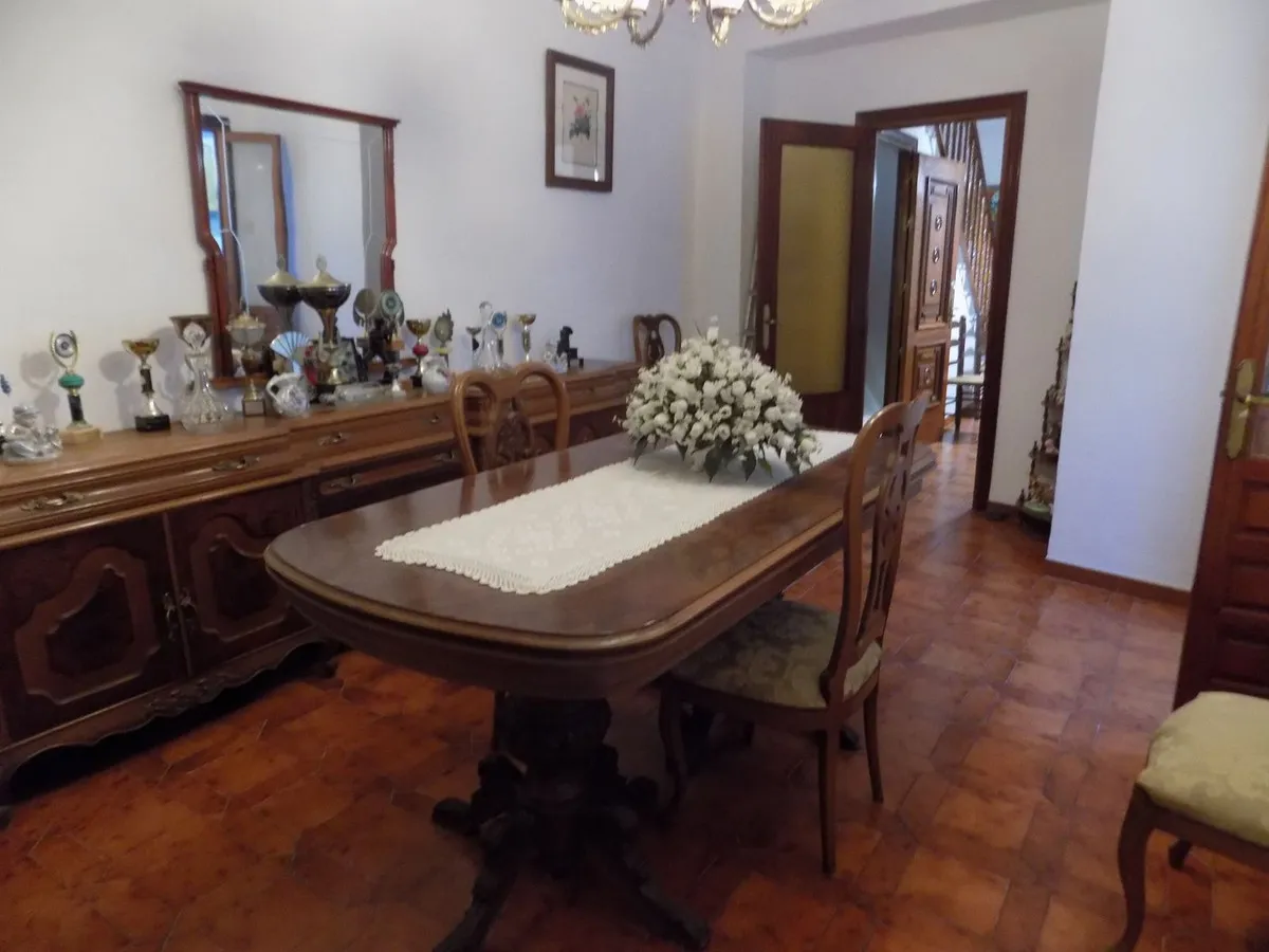 99b9f9b6-badf-4e23-ba43-2953945c50f1