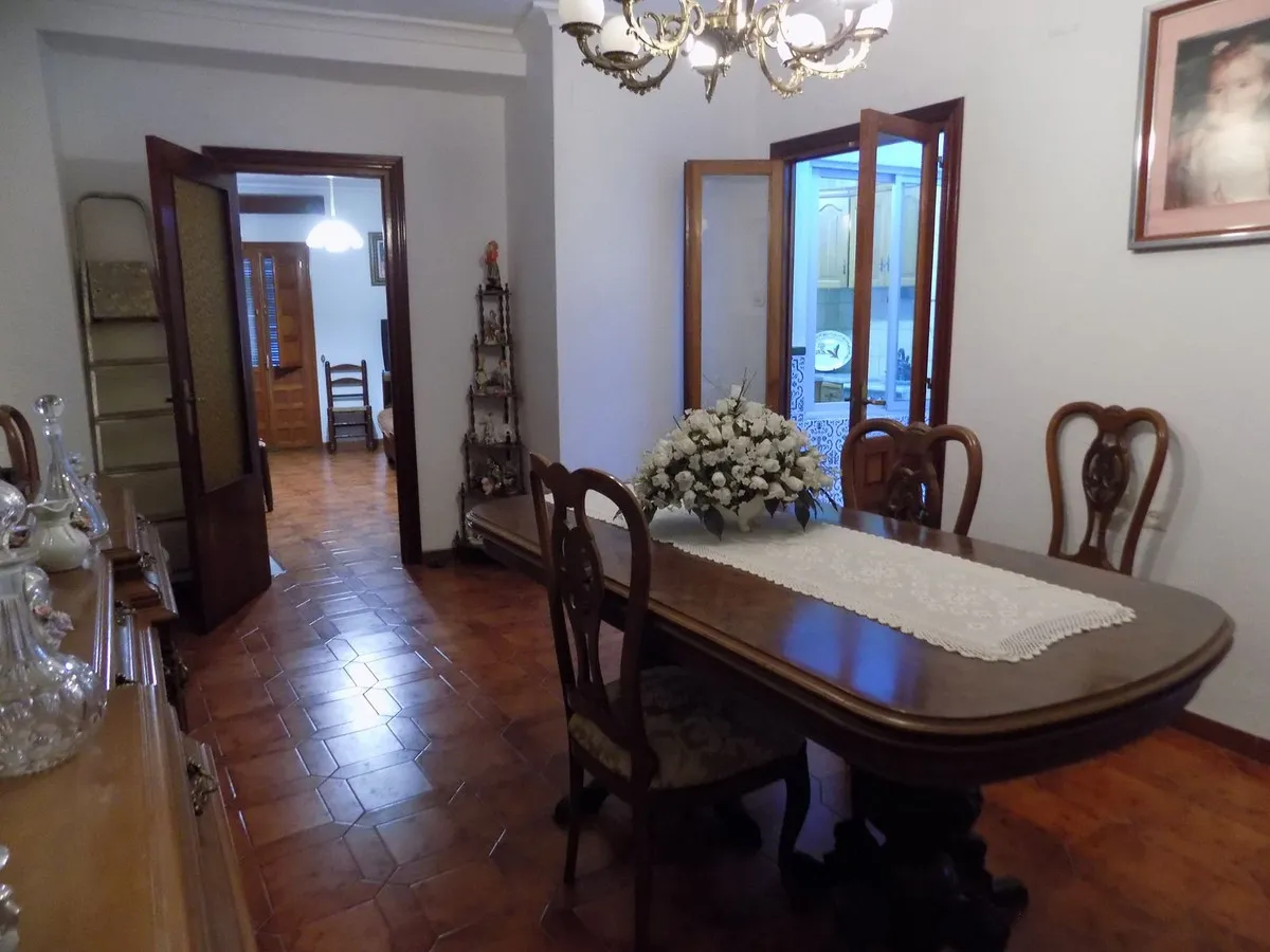 ae56b570-7032-49ab-8670-c03080cdf7e6