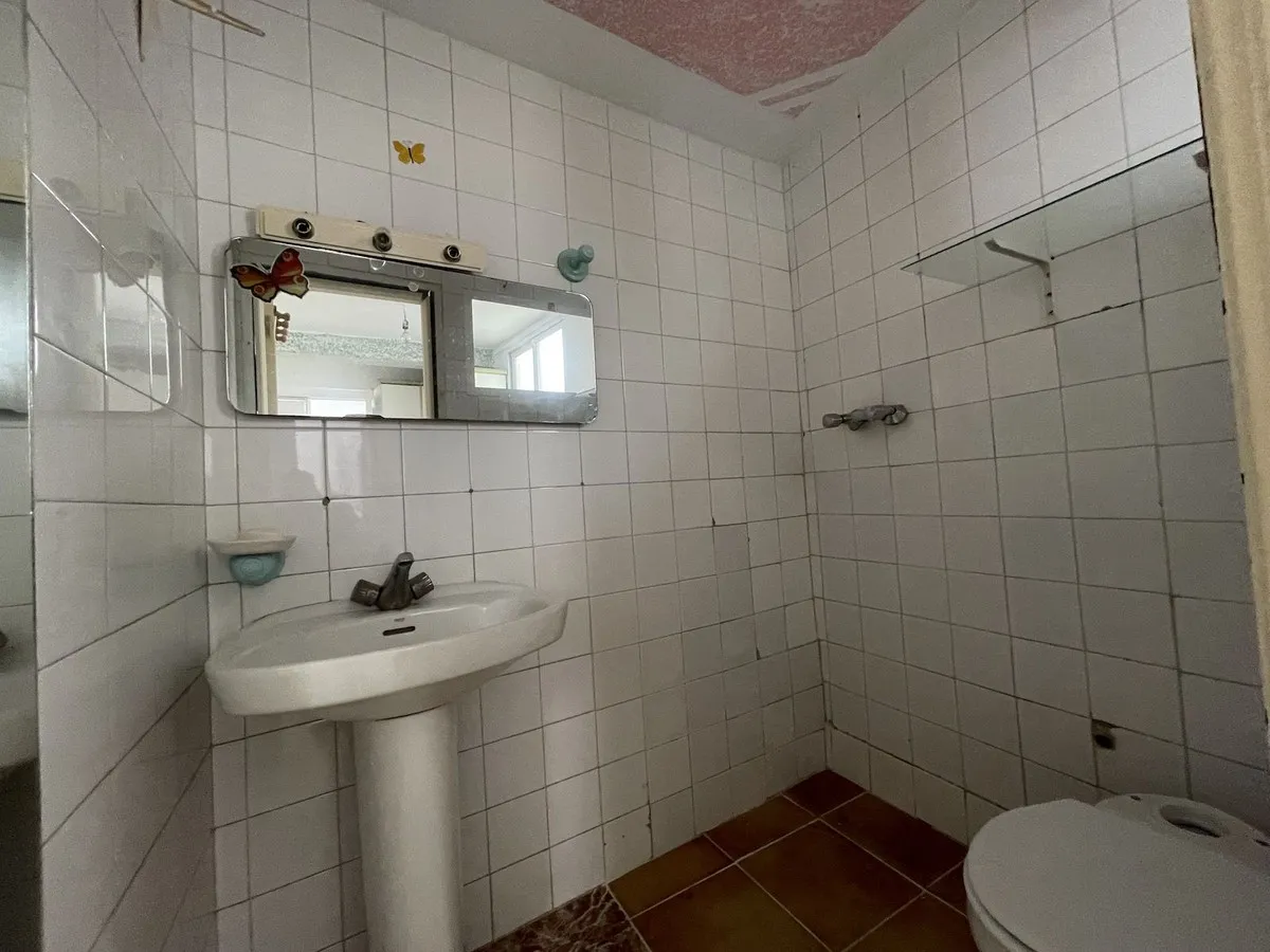 64394fdf-2e29-44e6-a973-7b01dca00d36