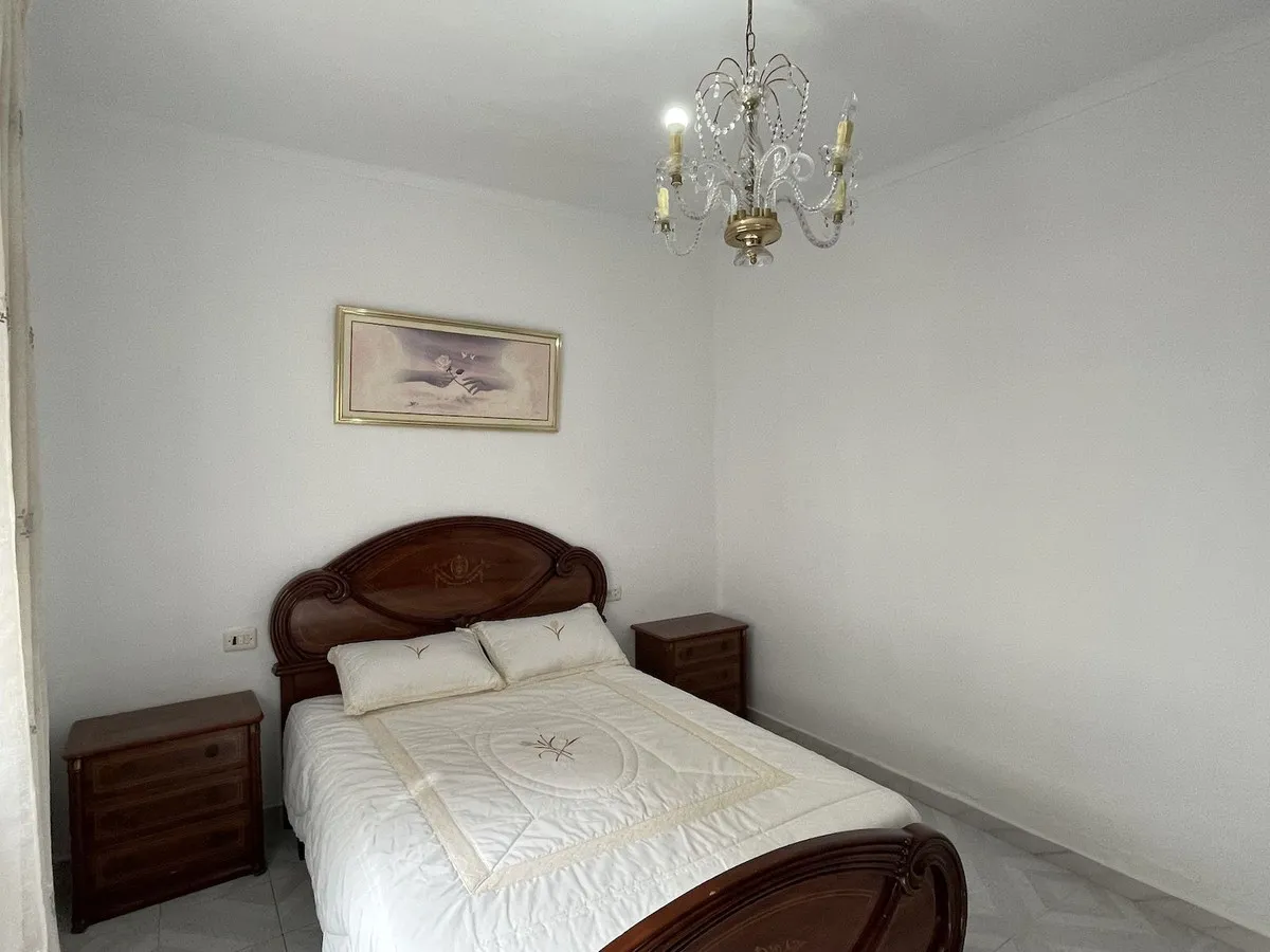 c677c1bc-d7d0-43e6-8d41-fde60ddc6783