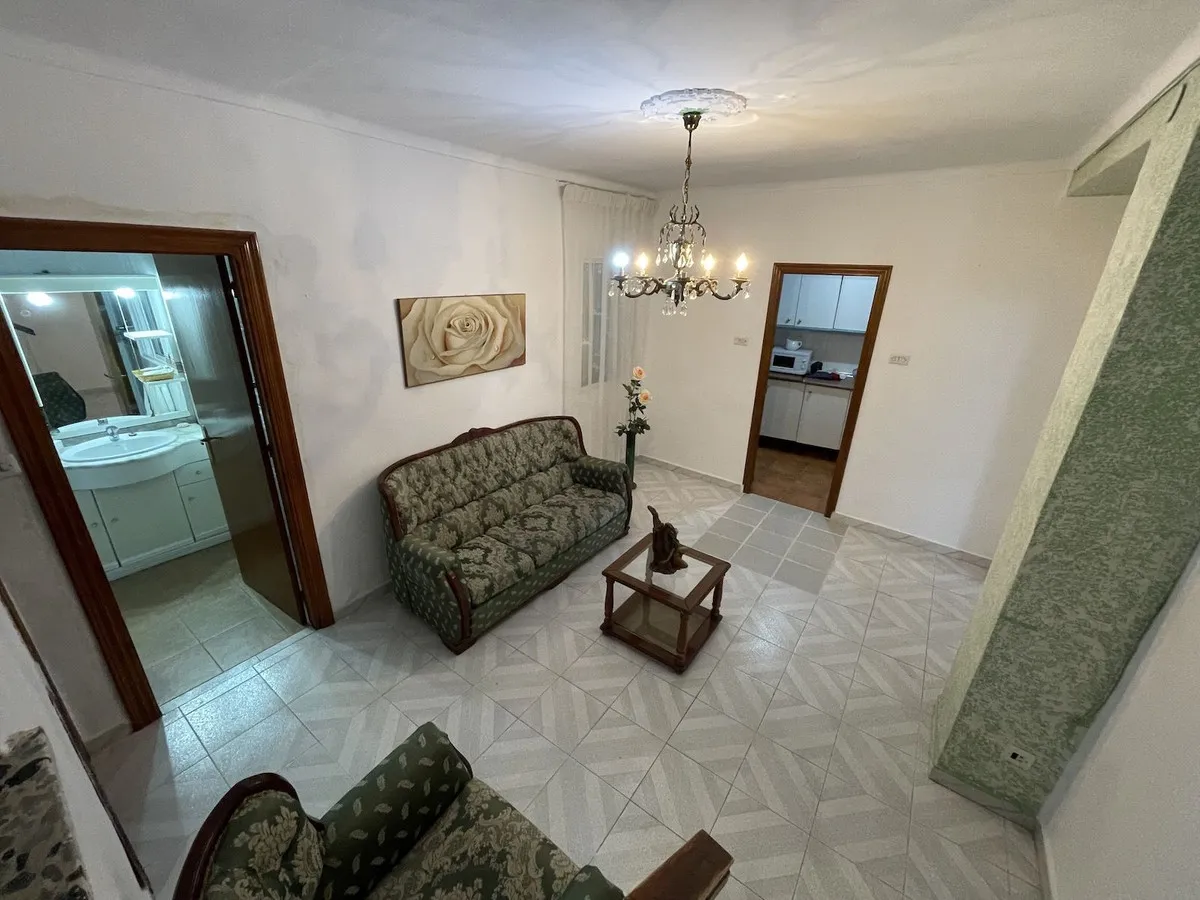 f626d2dc-70da-45a3-8f9d-9427c792e893