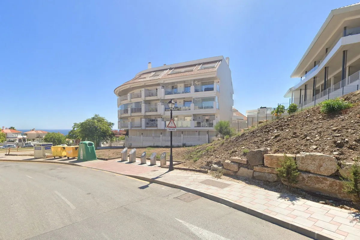 9ddbe36b-27ef-4901-99f1-4417cd69e333