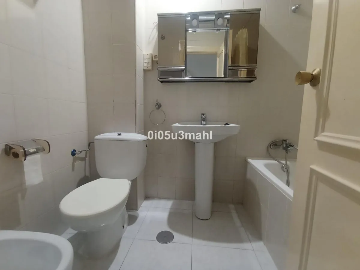 14679963-1126-4e70-8645-a1a7072e3f49