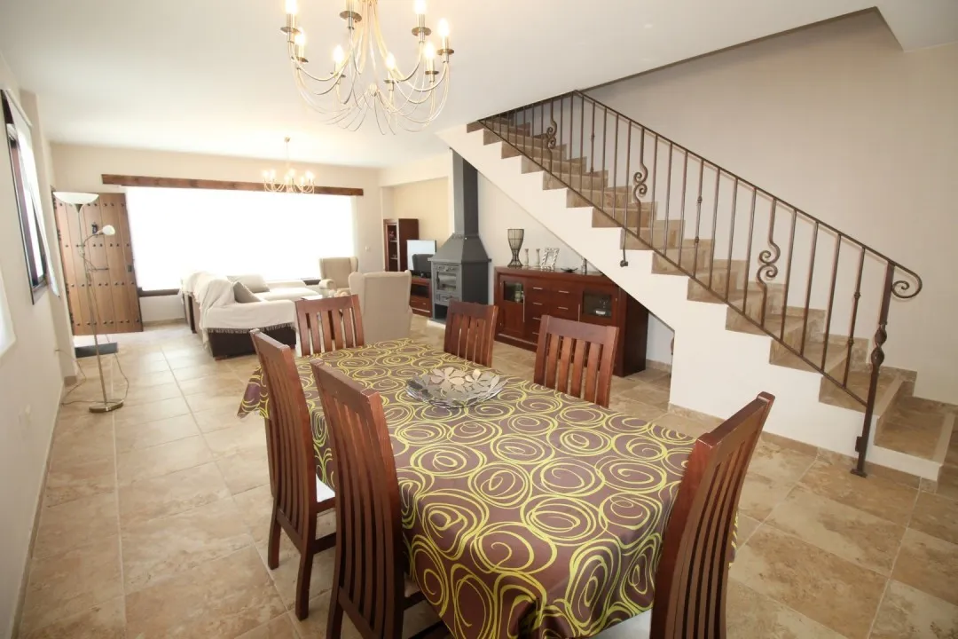 512630e0-0d1a-4860-9bdd-85ec533e047c