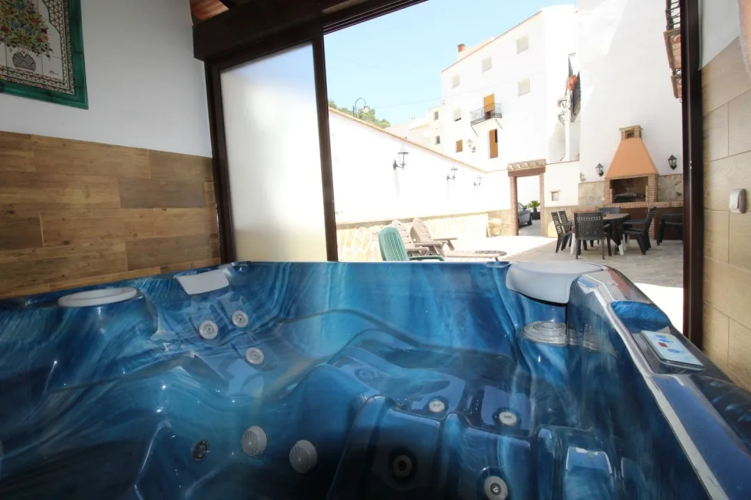 7f0121be-31f9-4c52-add5-5d26b7c03a29