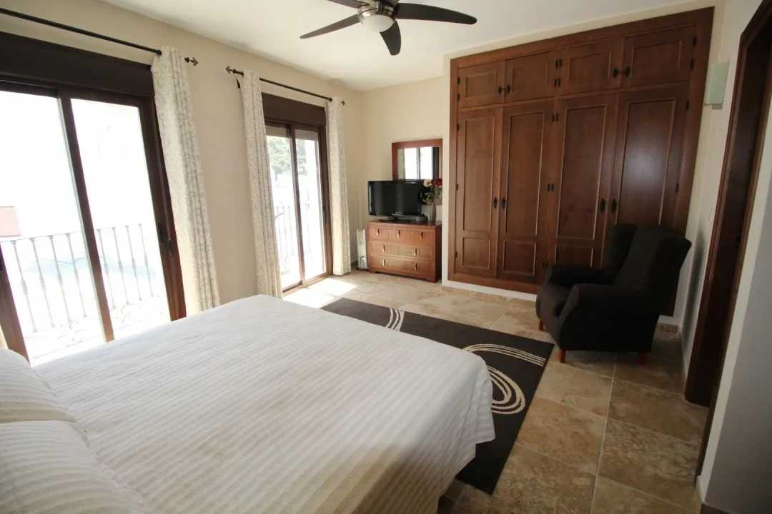 99e2b1e5-2b90-4833-ab51-67c1a58059d2