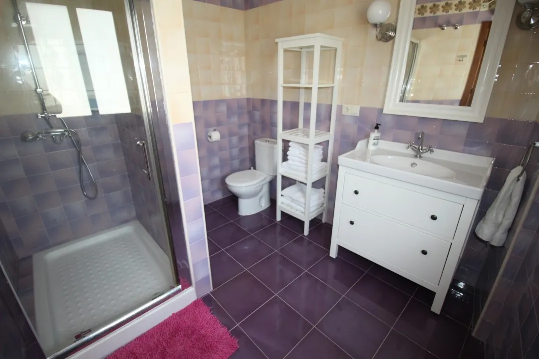 ee5b4e40-d3ca-4b8e-ae5b-238ecbb72837