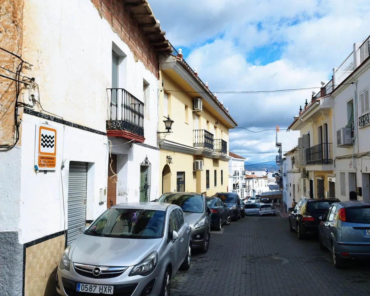 fc74e6c8-2864-4ed6-9c92-4d940a737633