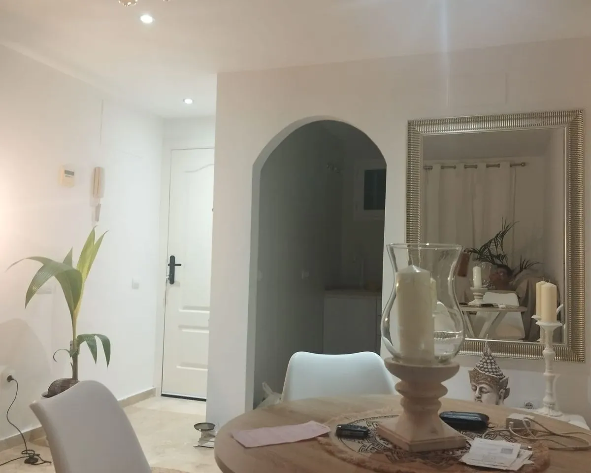 6048e9b7-117b-45ba-9a81-65bf2ed95005