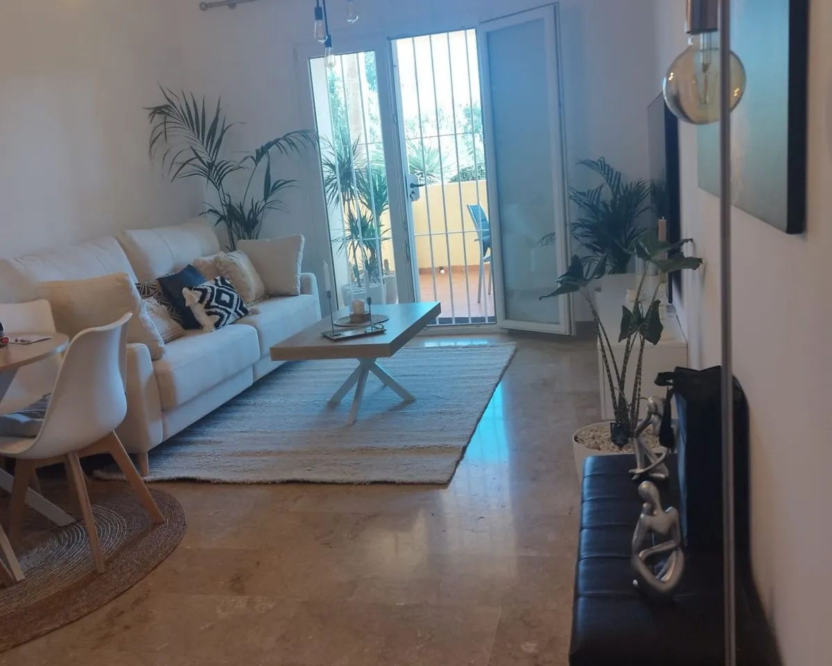 c906202a-83e4-498b-b888-17f9f7556138