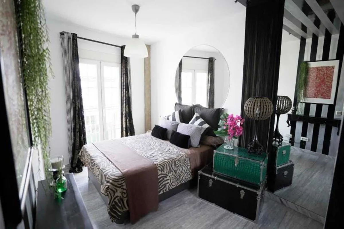 9945e511-d35d-4000-8830-bb6c16a54a23