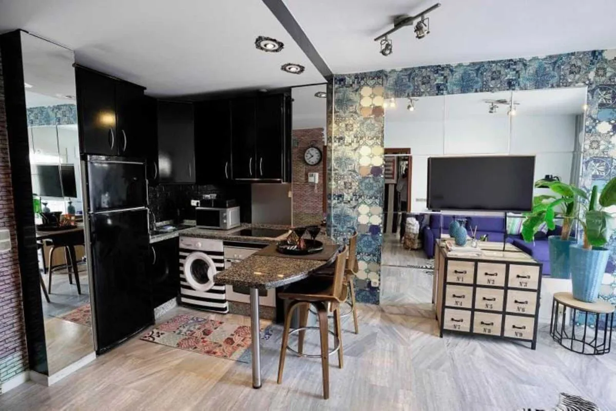 c935fa72-8bdd-41a1-90cc-755407a47027