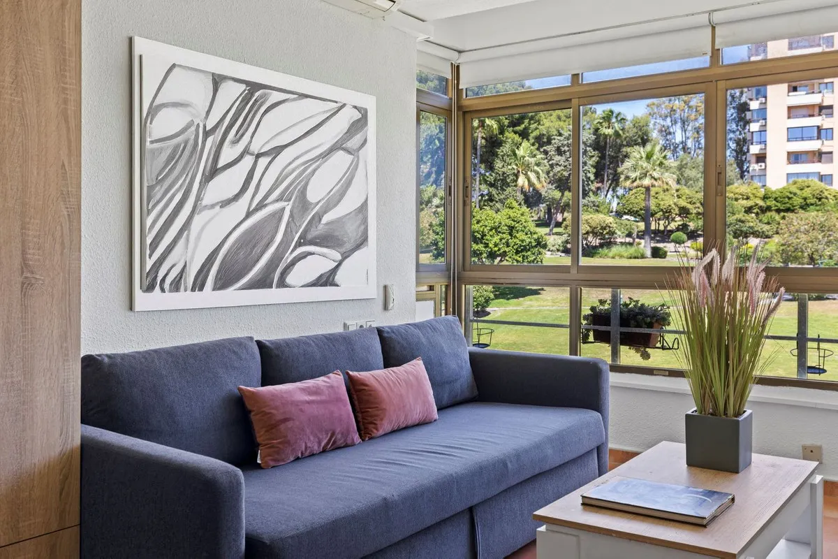 0f5746c4-d5a7-4317-a35b-9b4f6a6bb1d3