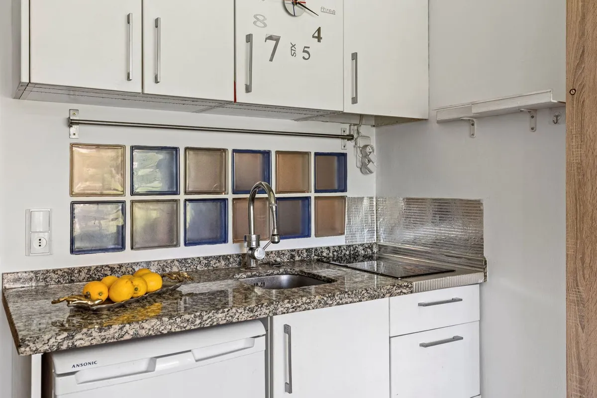 a6e24ab2-2e96-4bac-bf90-ba3d5b8ee0fd