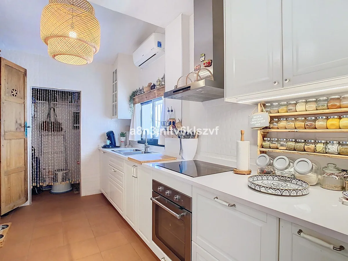 18925d27-d7e9-4c76-996b-3bc06e94ecb0