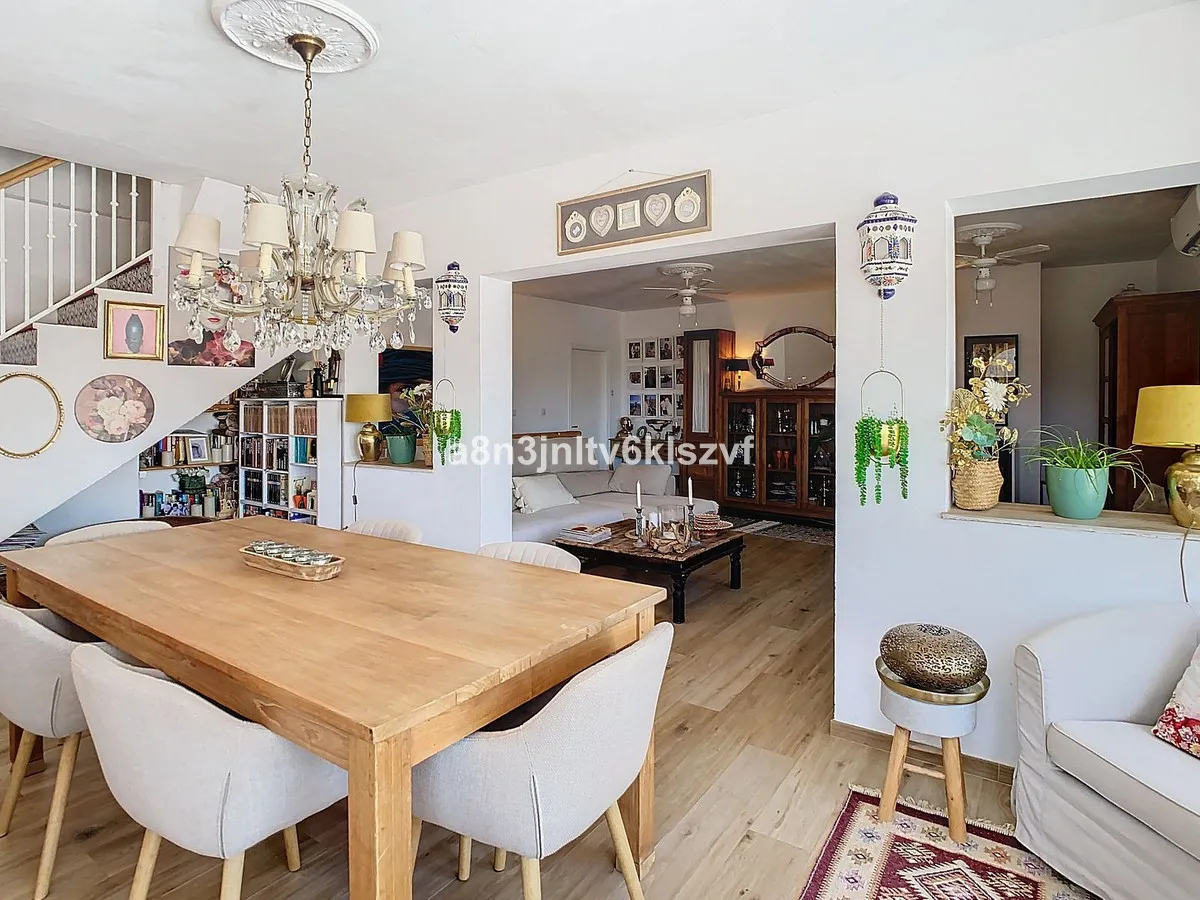 596be02f-9199-45fc-8827-e9e150ce1bc3