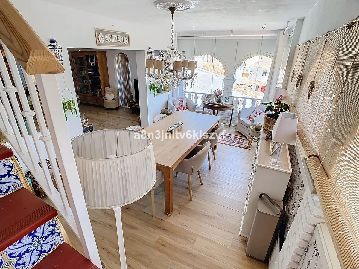 9334e3ac-a845-4d88-b46e-bcb2e21db698