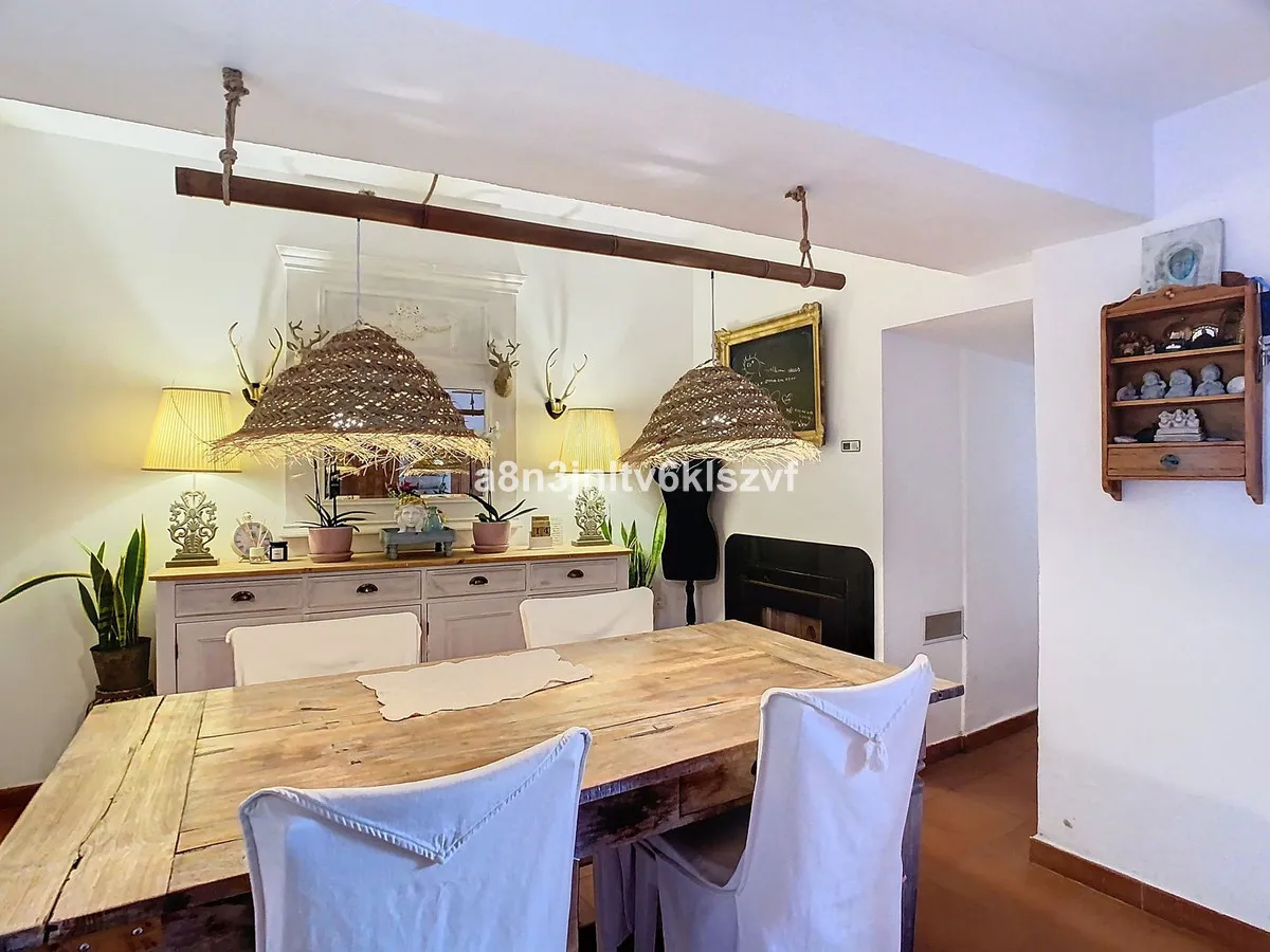 a32243ea-f7a7-4ad6-9c9a-1f1b932cf09d