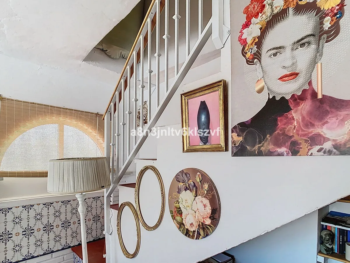 f4ef02d2-5e01-4f4e-8888-1e1816cef90c