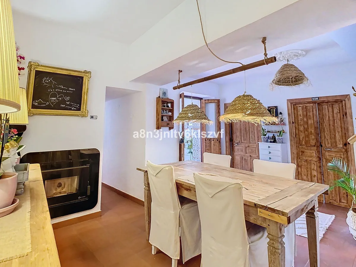 ff542b31-047a-4fb7-a08e-f0d2b6110d87