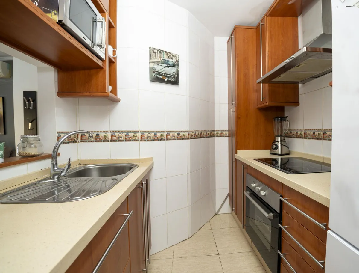 1eff82c5-a013-44ab-830f-e159d7ef6532