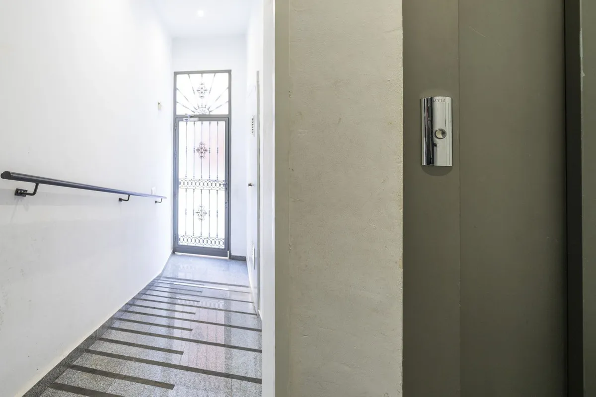 483960ab-4e76-40ad-bdfc-8e4f74bebf18