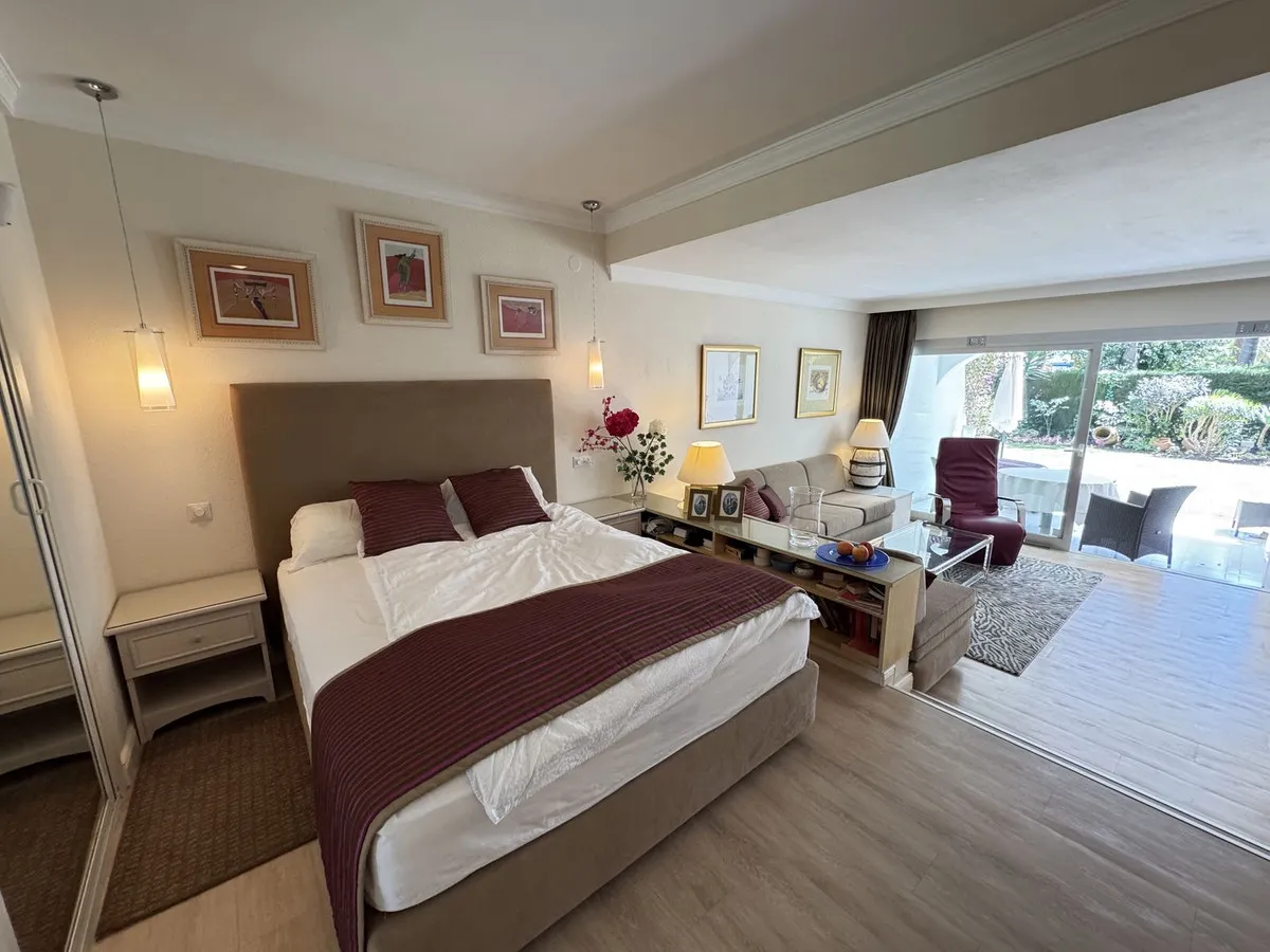 b05f0987-6482-4cc1-88cc-851e56aebf2b