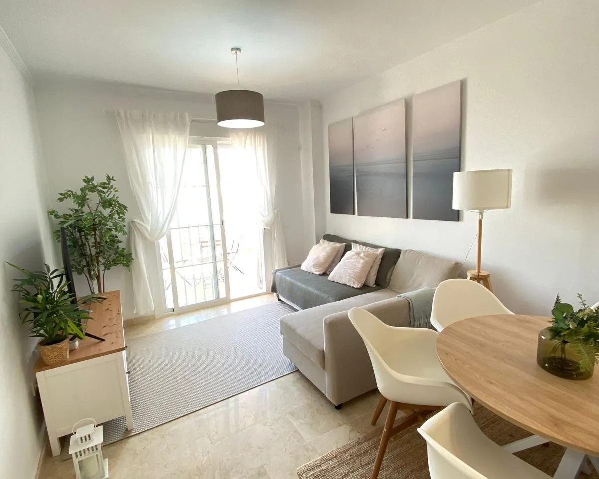 bbbf3659-0d66-4d2c-8b83-2efb92b5b5ad