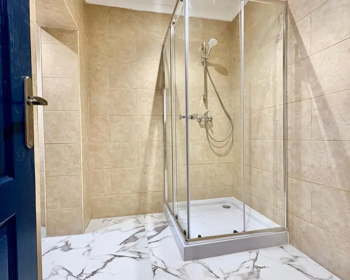 81a7a672-9478-4ff0-949e-7b7557dde4a2