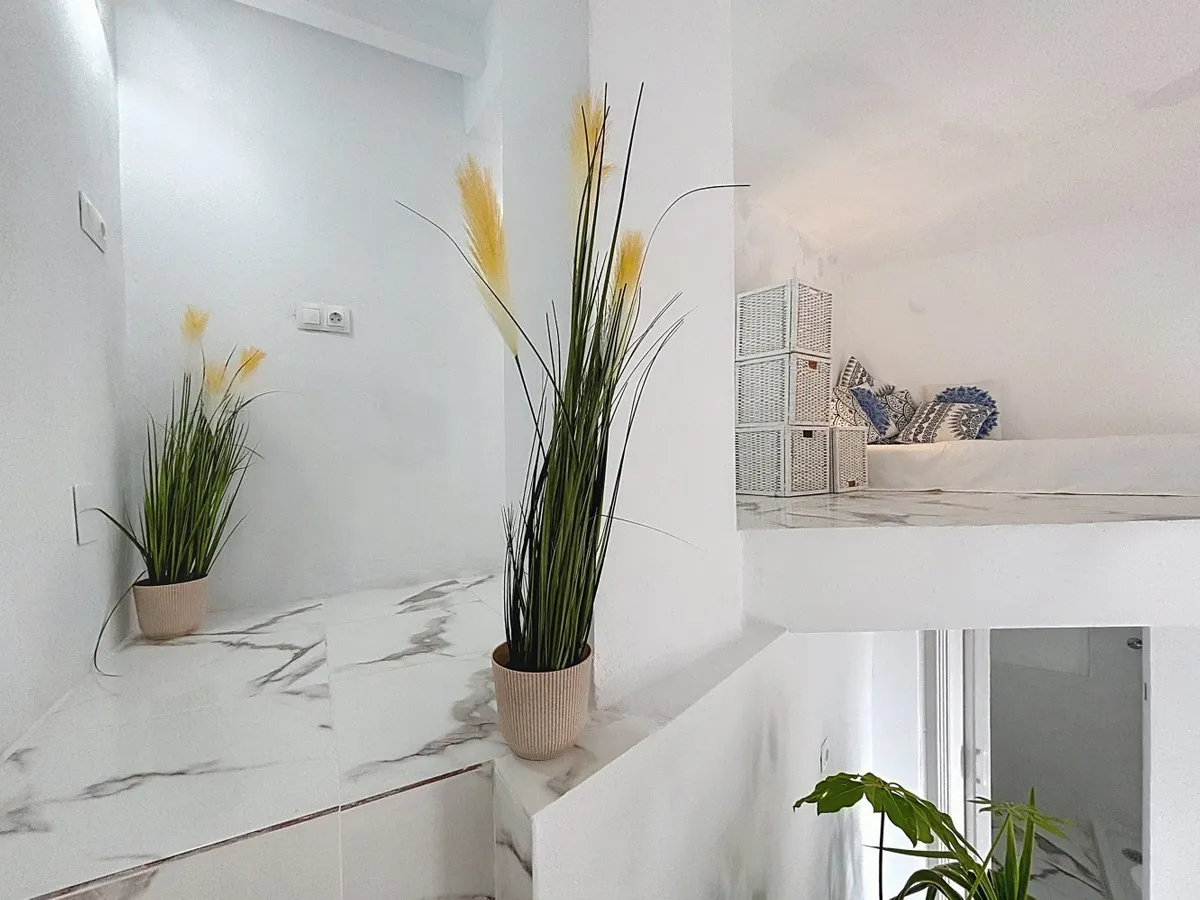 710495d9-9356-4116-93c8-c5e263ae8ab5