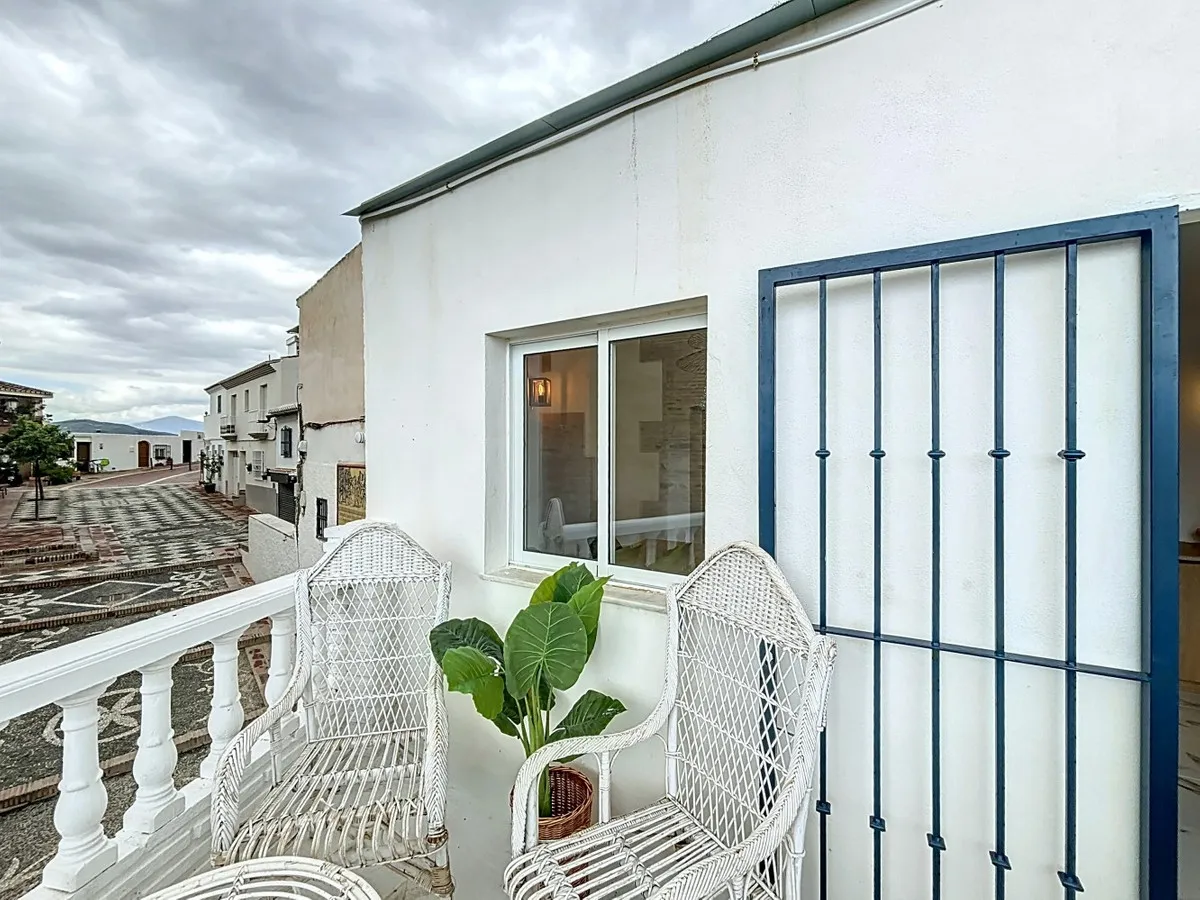 abd06ca7-55ff-4846-99f2-2bd1594933bd