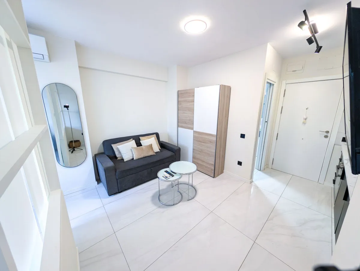 44764821-b54d-47b1-915c-e250455081cd