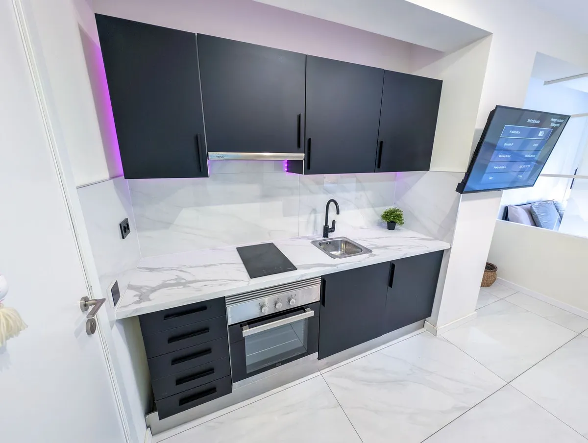 62dfea9e-d943-46f7-afe8-8a3cdd7d285d