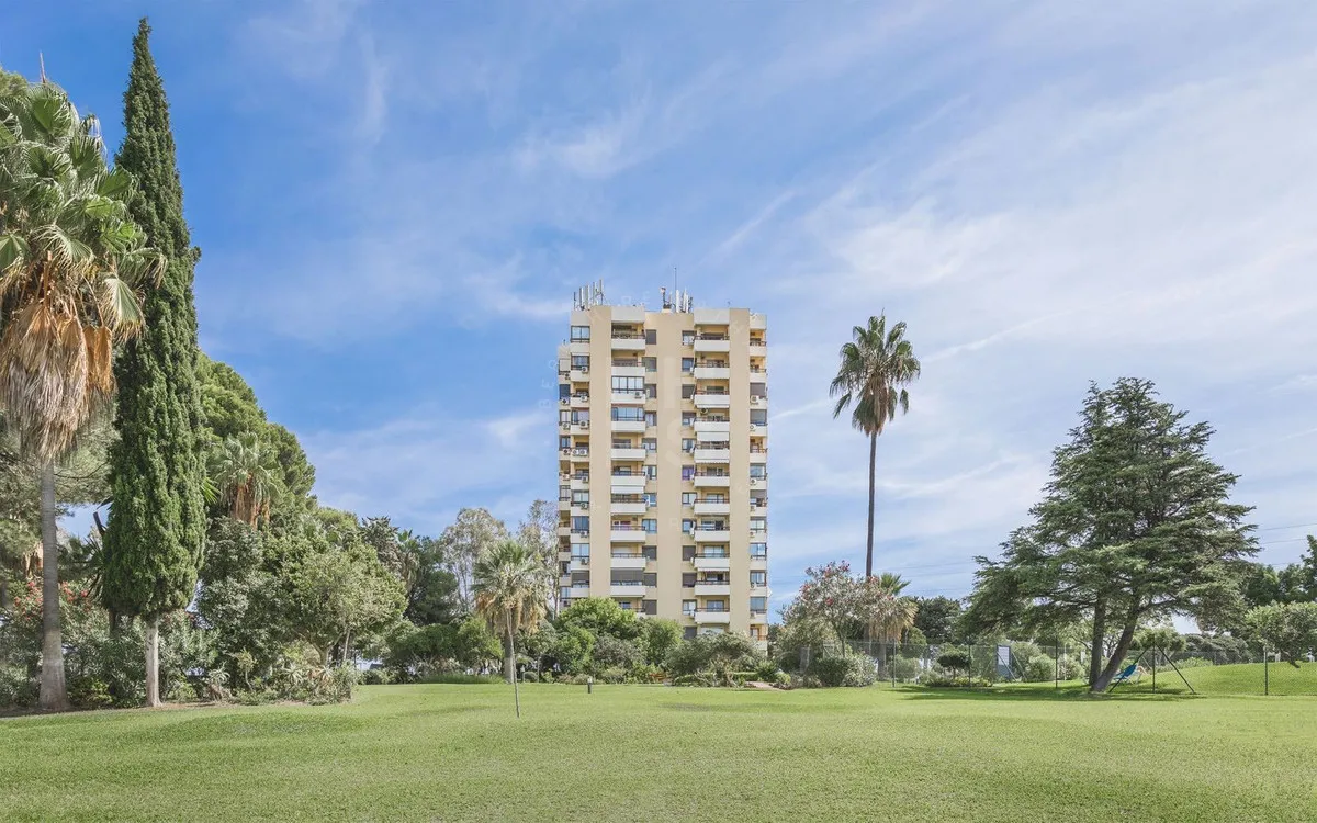 9c098395-7bcb-4b77-a022-a704992c6389