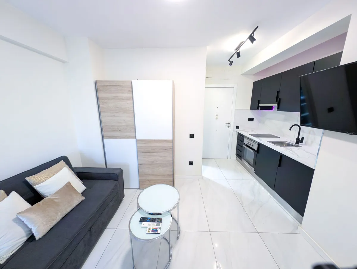 e115b488-1604-43f0-834b-93613b49ab9a