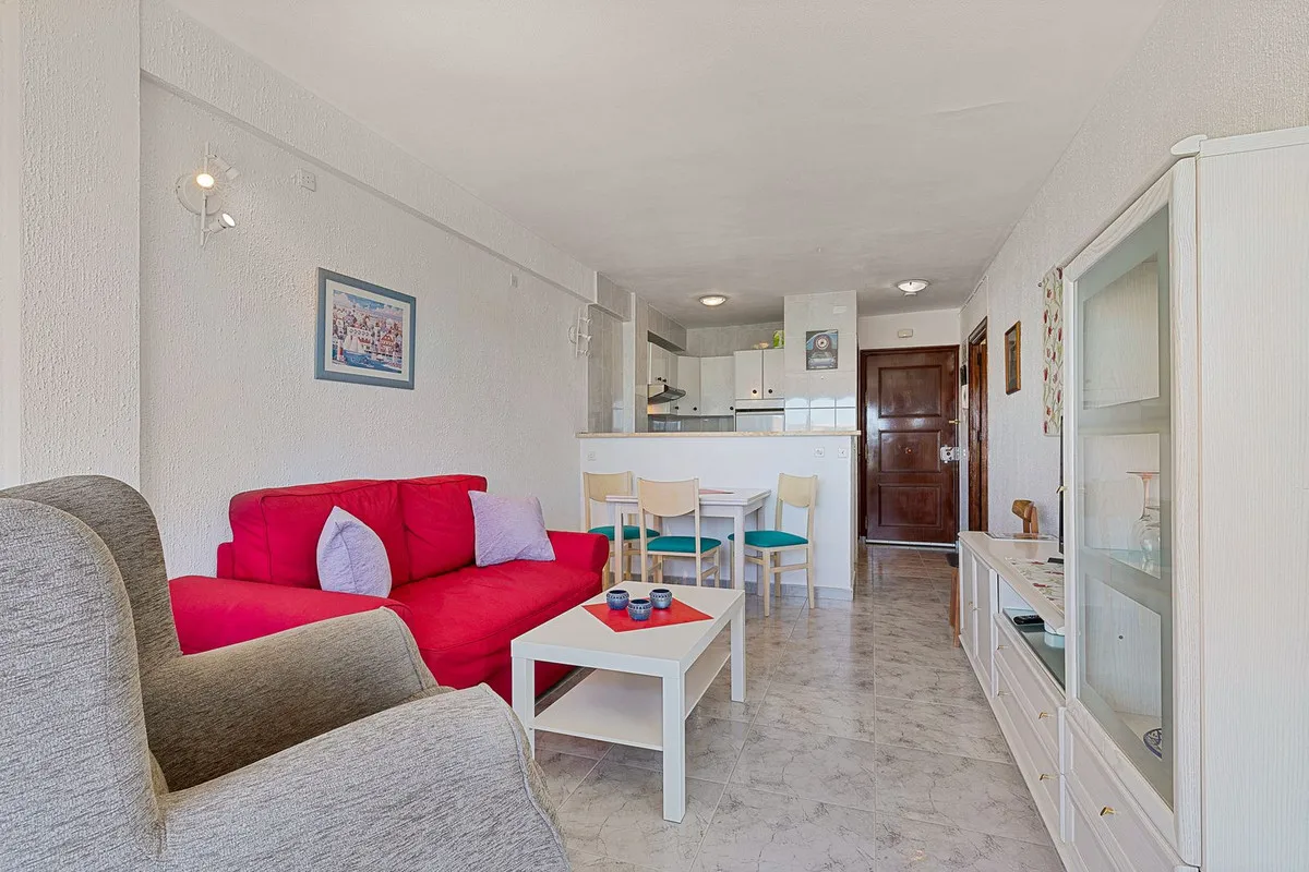 b824d9b8-a75c-43fd-8aea-fd679d25f1fa