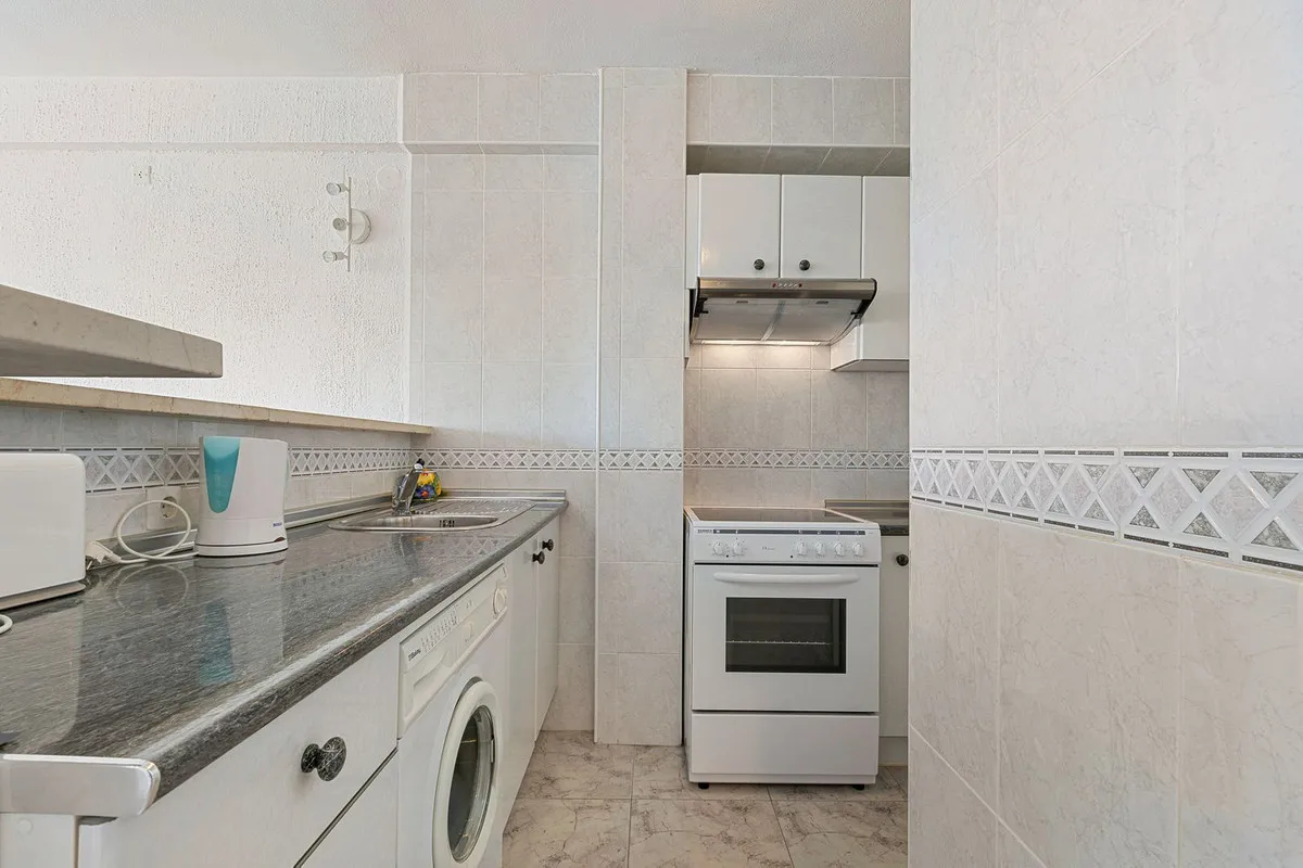 fc820687-6712-416f-9849-fc33fa89530f