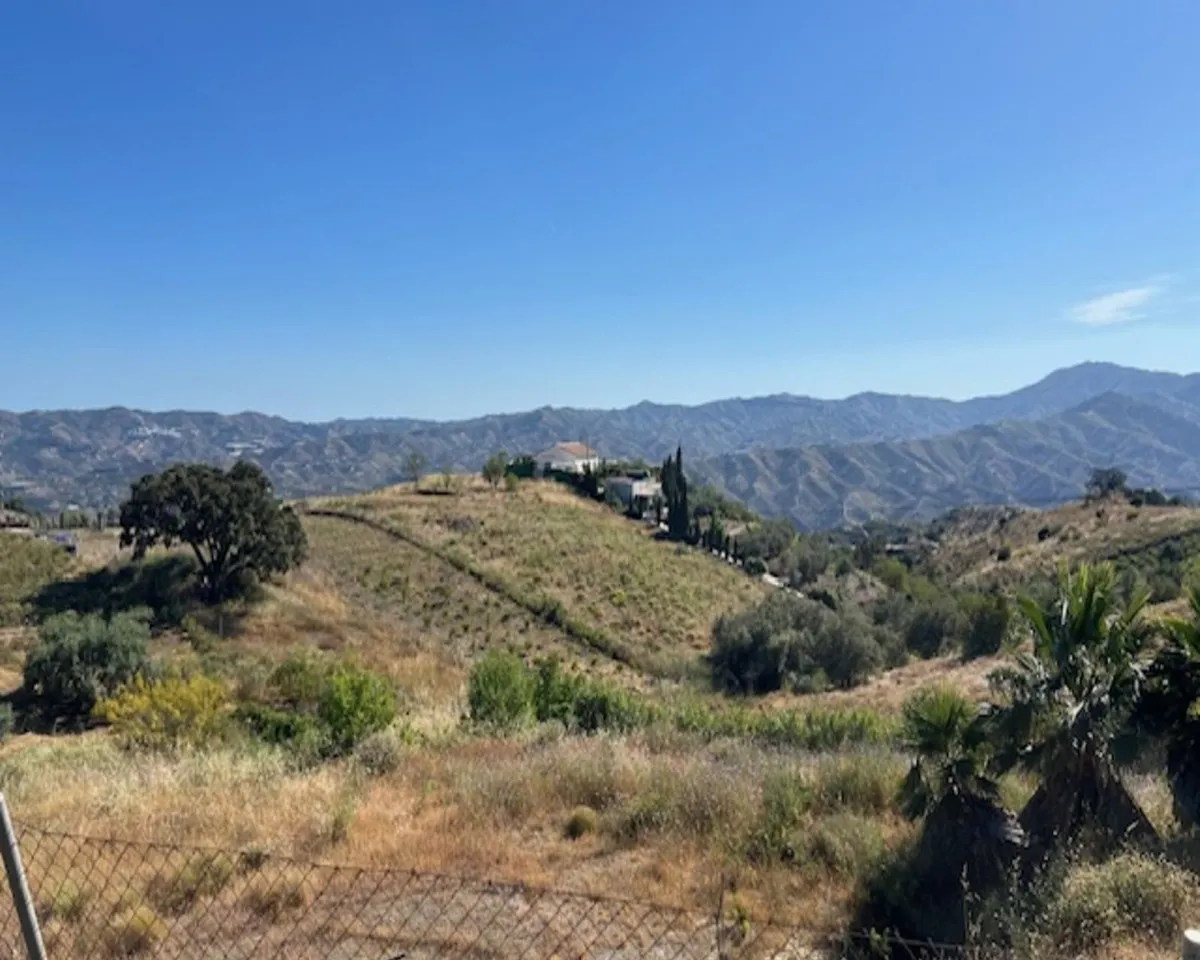 c44f2c35-e247-4da9-9366-4282cd2d1c47