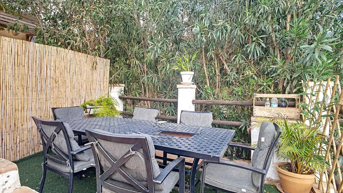 6f49ebbe-7acb-44c7-801e-4c4ec808ee57