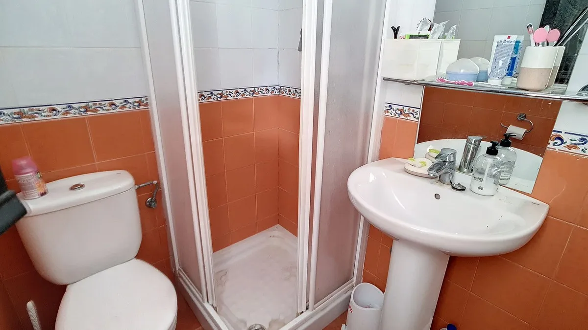 778f5a15-e7d0-471a-83cc-64f233385032