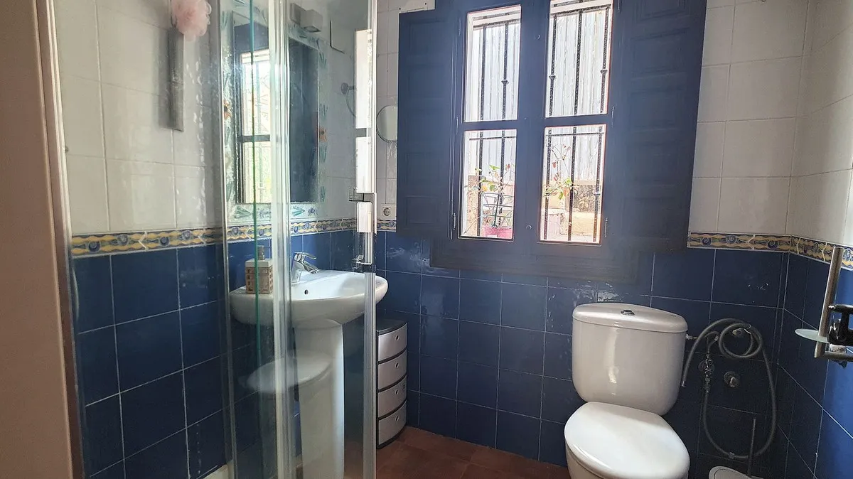 8b463372-bc75-4598-ab99-b350758094a4