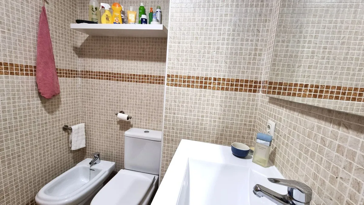 2f8a8756-6f83-4d34-9d59-279894bc04ab