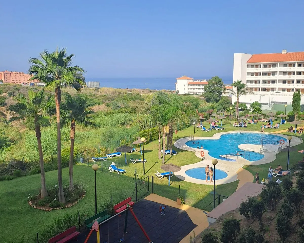 7614d5fa-b2b5-458f-876c-3dc47f98dc79