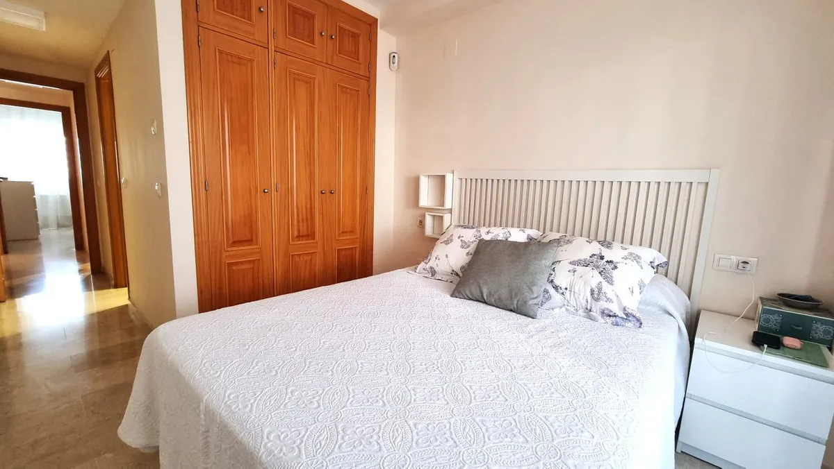 a741b4fb-bc78-417c-b92b-3b9cb7dc1700