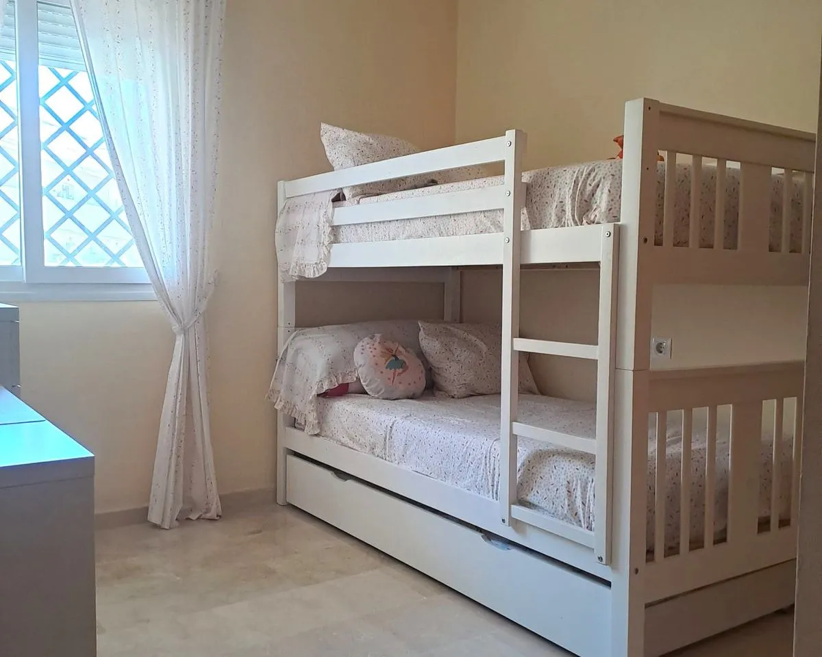 a79bbff6-add1-42e9-bc9b-4ef790b5da44